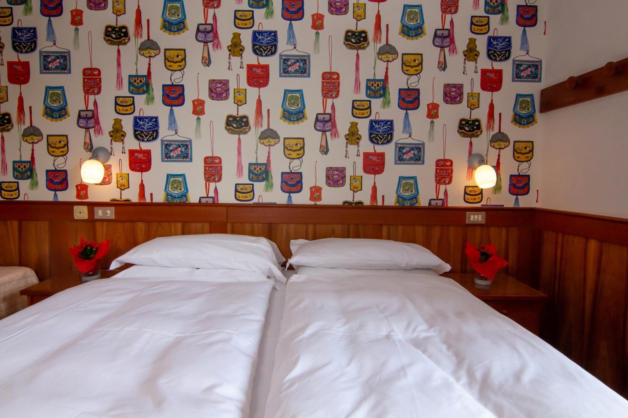 Hotel Miralago Bossico Стая снимка